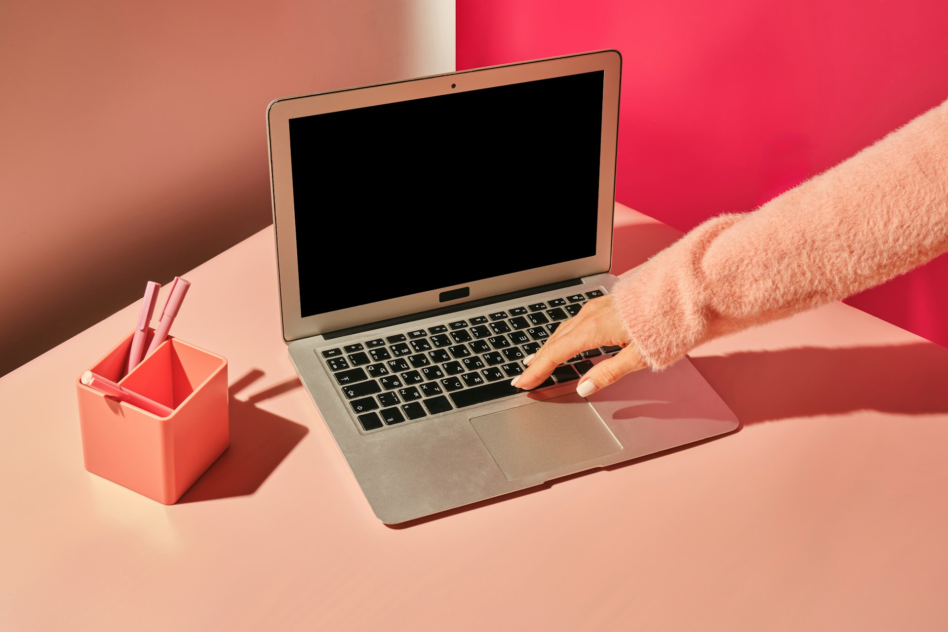 Чи варто ремонтувати старий MacBook? Детальний розбір економічної доцільності