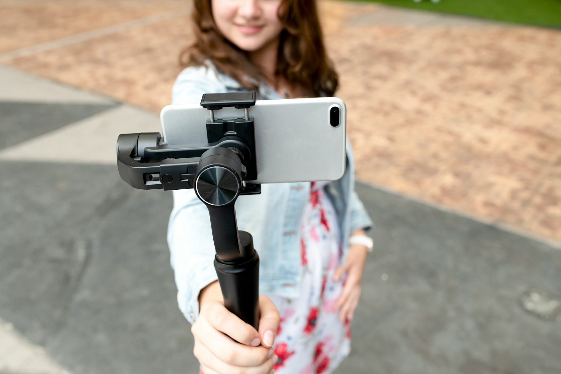 Монопод: як вибрати ідеальний для фото